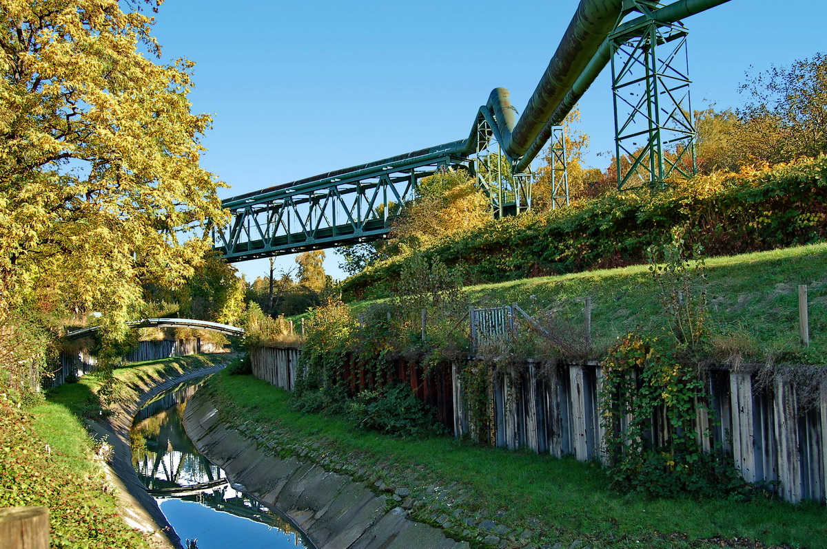 Brückenzug Hansa, Dortmund Huckarde - (c) Günther Wertz 